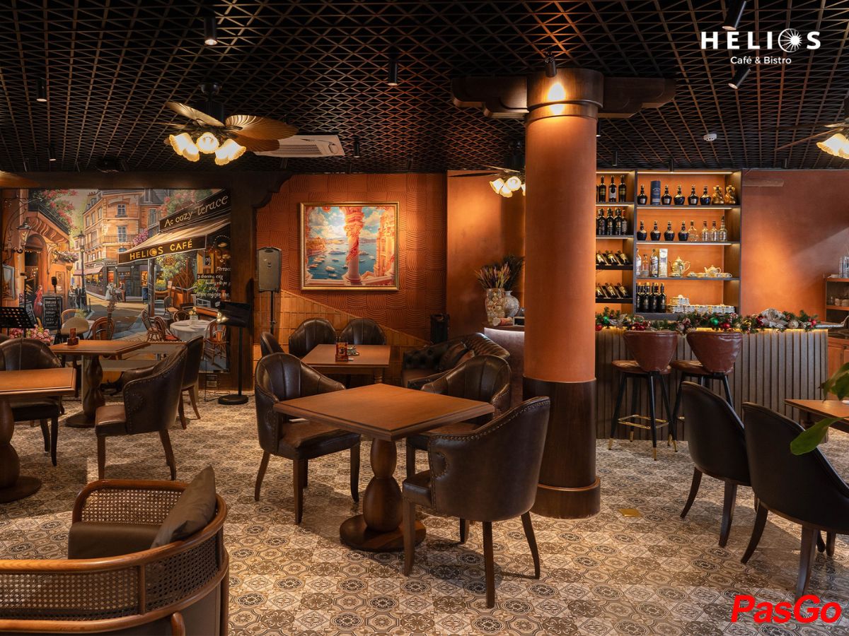 slide helios cafe & bistro 19