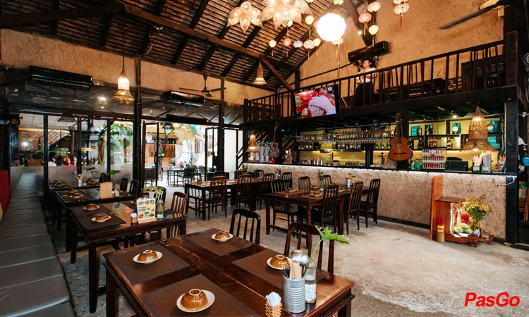 Nhà Hàng Hidden House 10