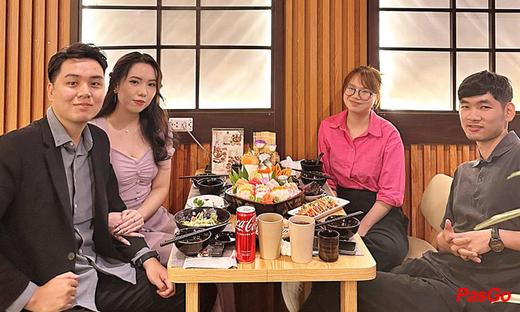 slide-hinode-deli-sushi-12