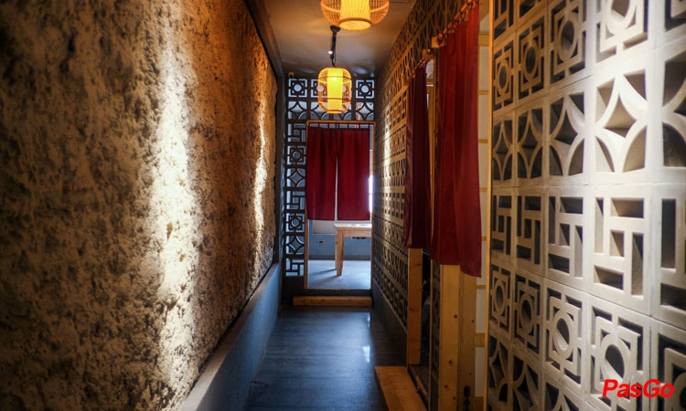 Slide Kappou Nishiyama 11