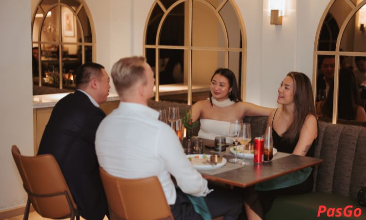 slide-link-bistro-cafe-saigon-4