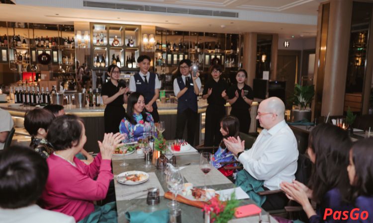 slide-link-bistro-cafe-saigon-7