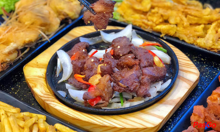 Slide mabro eating 8