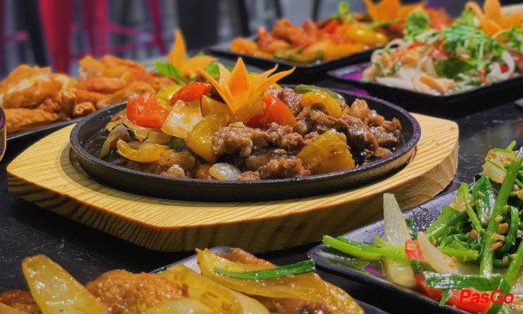 Slide mabro eating 9