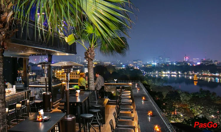 slide-Majesty-Skybar-Cau-Go-10