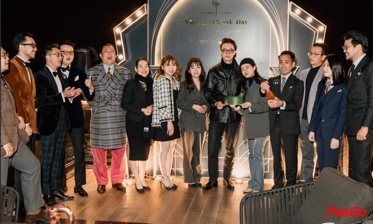 slide-Majesty-Skybar-Cau-Go-12