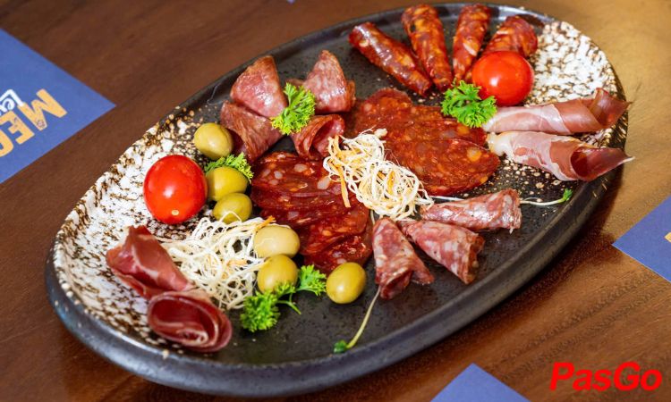 slide mega dunk bistro 13