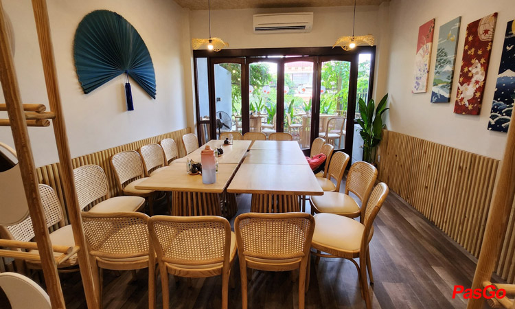 Slide Momiji Japan 11