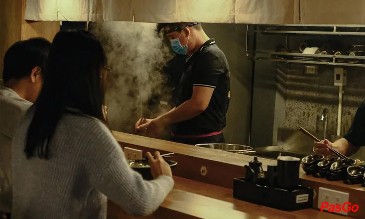 slide-mugi-ramen-izakaya-my-dinh-11