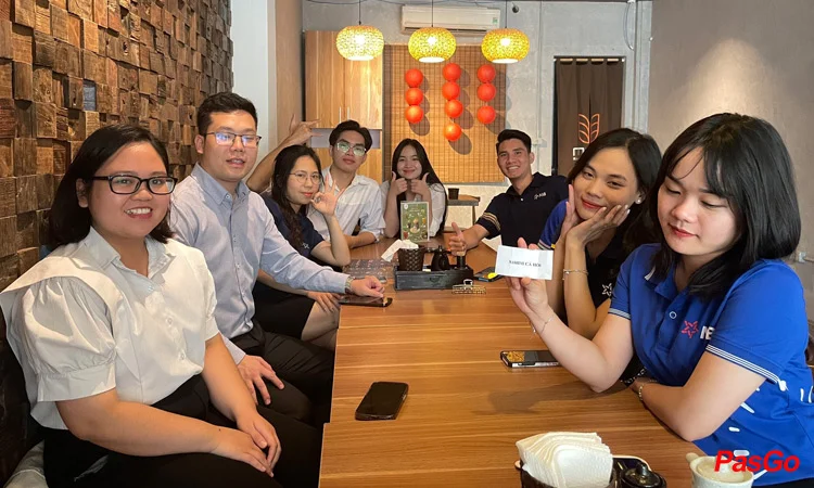 slide-mugi-ramen-izakaya-my-dinh-12