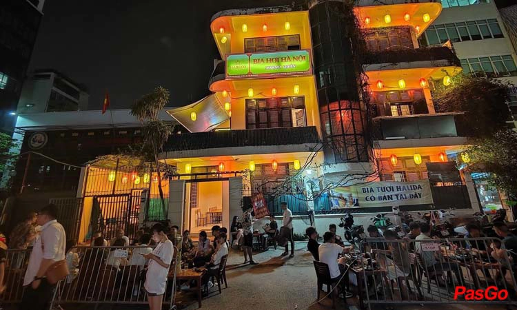 Slide naknu quán 10