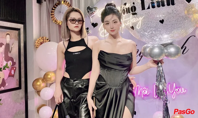 Slide Nhấp Môi Quán 11