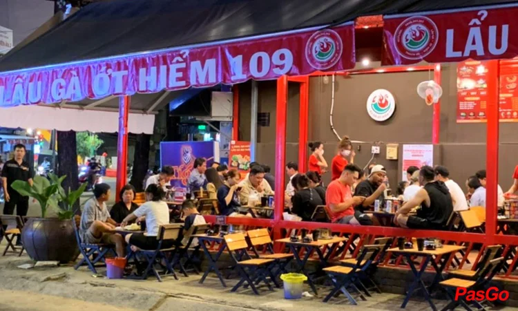 slide lẩu gà ớt hiểm 109 phạm ngũ lão 12