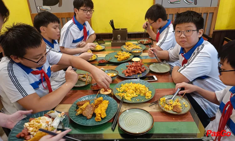 slide-quan-ga-nhu-y-12