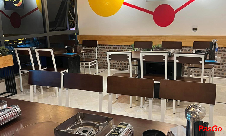 Slide quán trăng 10