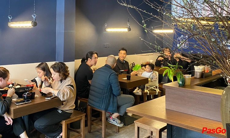 Slide ramen mafia 12