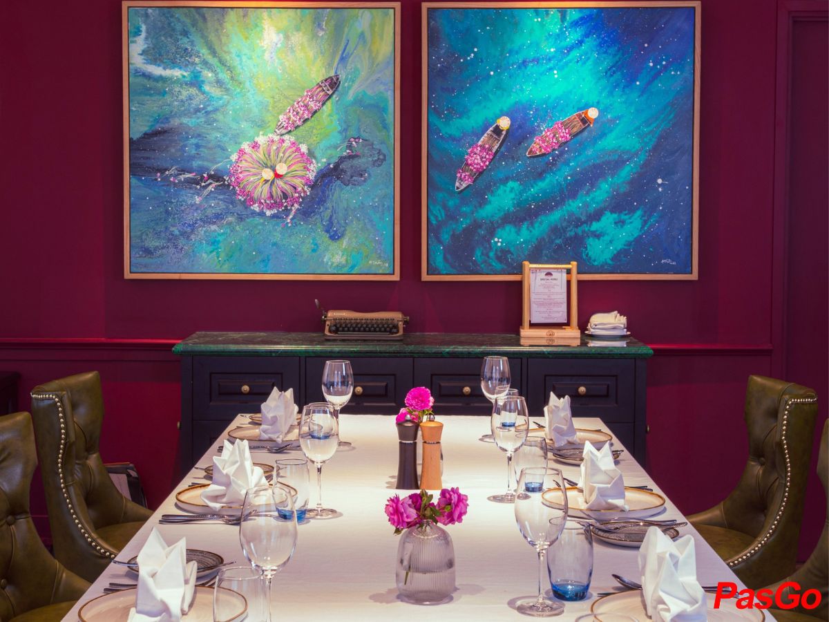 slide steahouse the fan 20