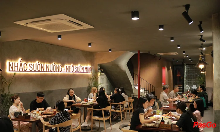 Sườn Mười Hoàng Văn Thái 12