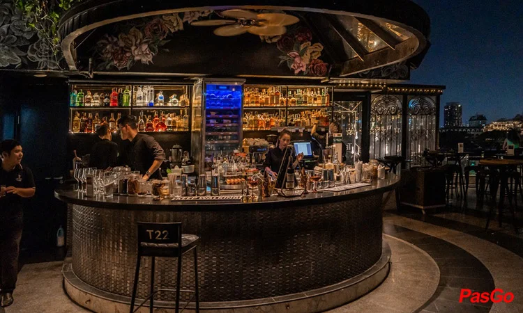 Slide Terraco Sky Bar 12