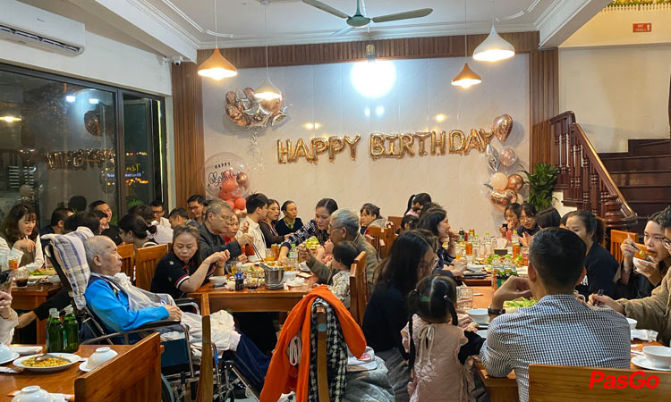 Slide thế giới gà 12