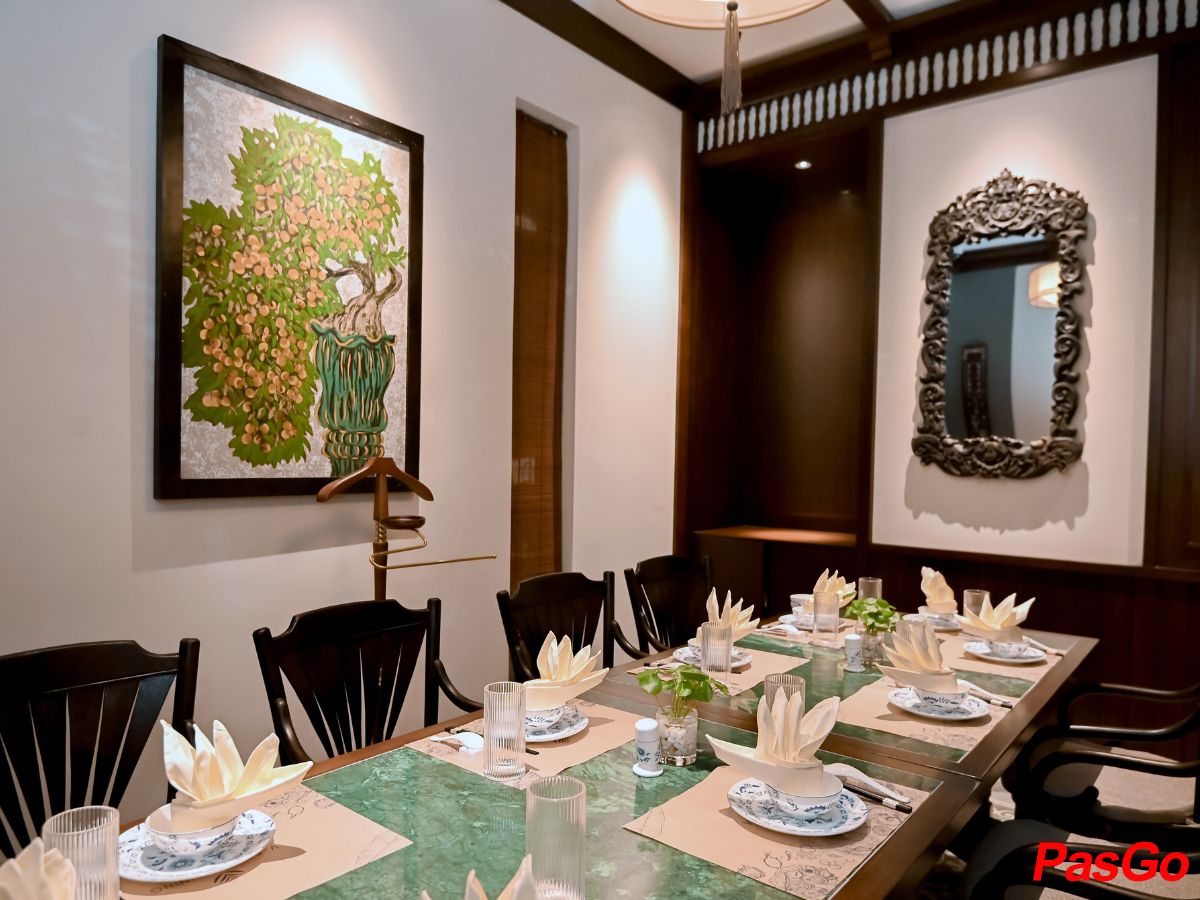 slide v-senses dining 15