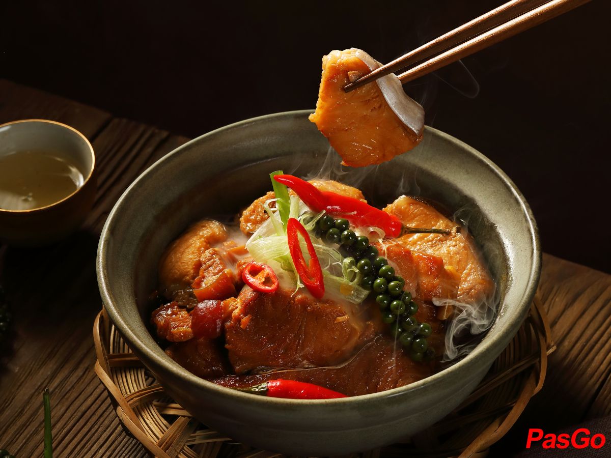 slide v-senses dining 3