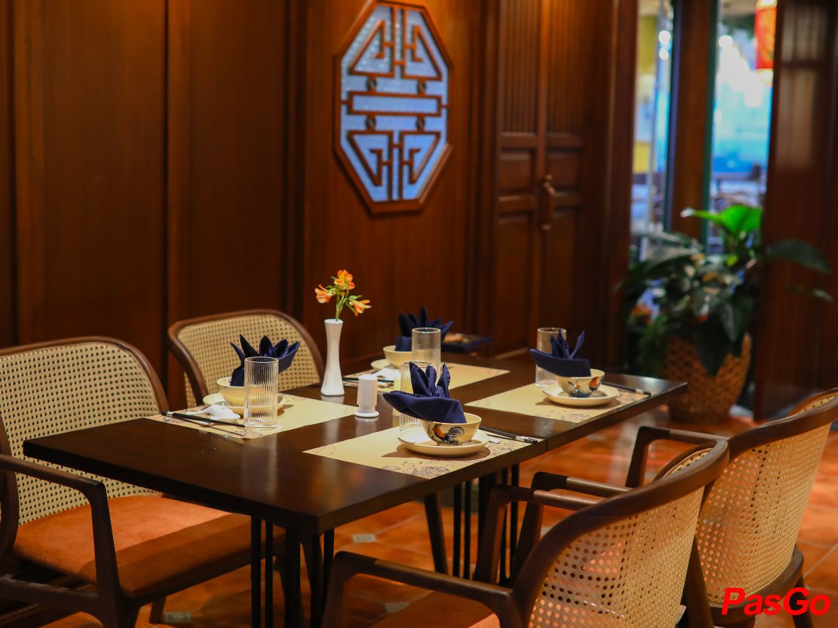 slide V-senses Dinning 10