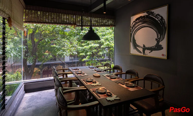 Slide-yen-sake-sushi-&-sake-pub-12