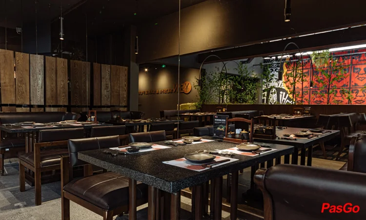 Slide-yen-sake-sushi-&-sake-pub-12