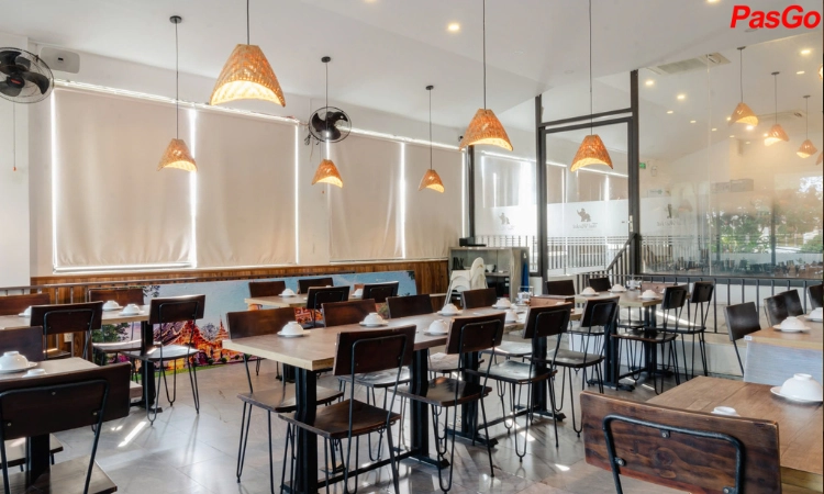 Thai-market- nguyen-van-thoai(3)