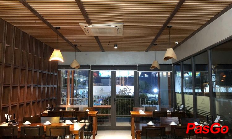 nha-hang-thai-market-tran-quoc-toan-12