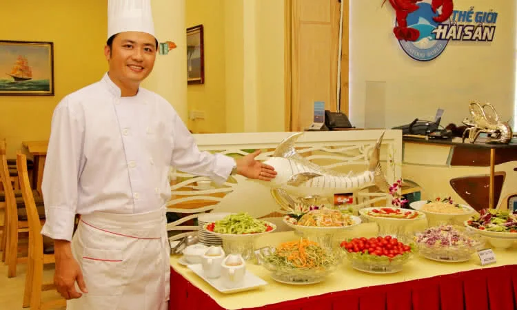 the-gioi-hai-san-244-pasteur-8