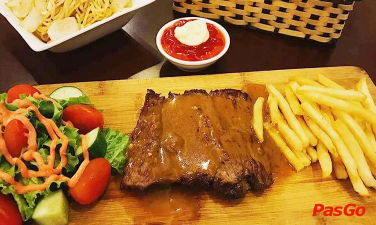 the-gioi-steak-nguyen-cong-tru-slide-3