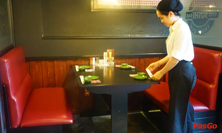 the-sushi-bar-khu-cong-vien-bac-tuong-dai-duong-2-thang-9-12