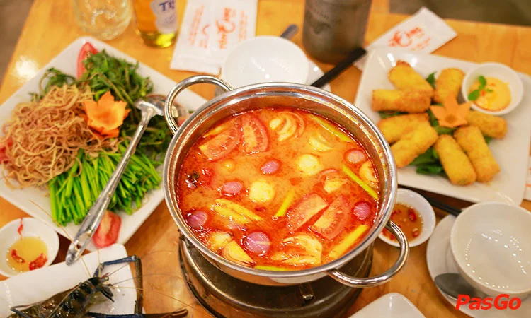 tom-cang-quan-binh-quoi-8