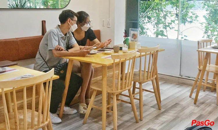 Trạm Sushi Trấn Vũ 11