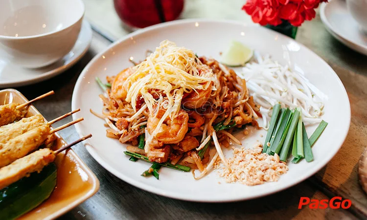 tuk-tuk-le-thanh-ton-anh-slide-3