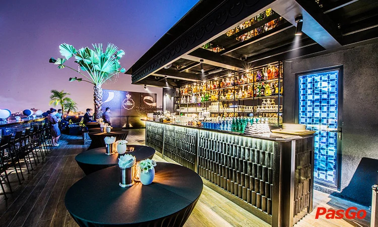 twilight-sky-bar-cau-go-2