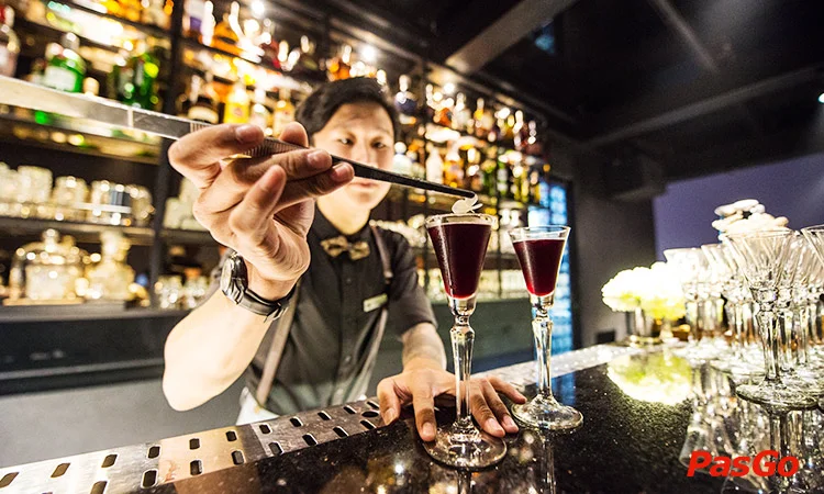 twilight-sky-bar-cau-go-4