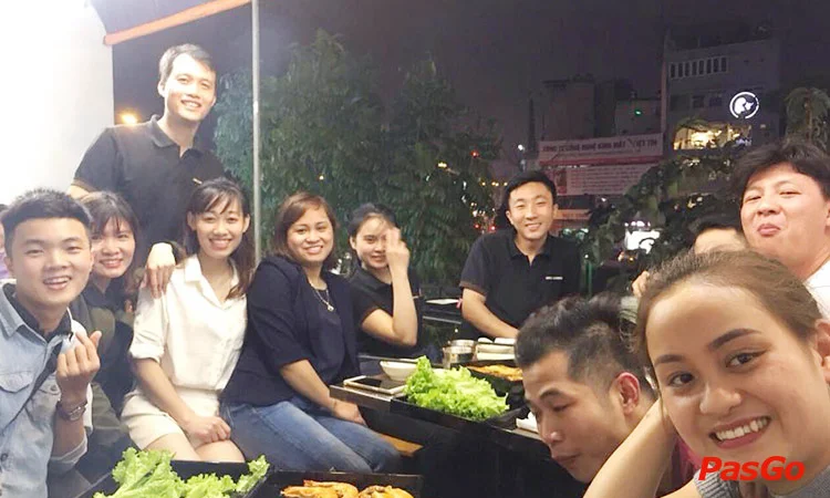 wang-wang-quan-thit-nuong-han-quoc-dong-tac-11