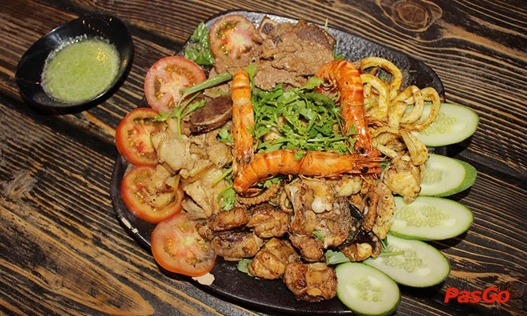 warning-zone-hai-ba-trung-slide-5