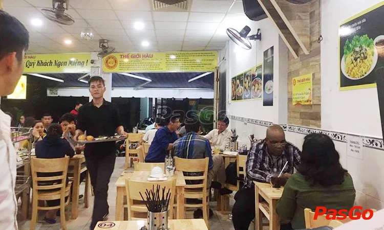 woo-the-gioi-hau-cach-mang-thang-8-anh-slide-10