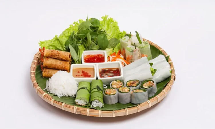 wrap-and-roll-62-hai-ba-trung-tphcm-3