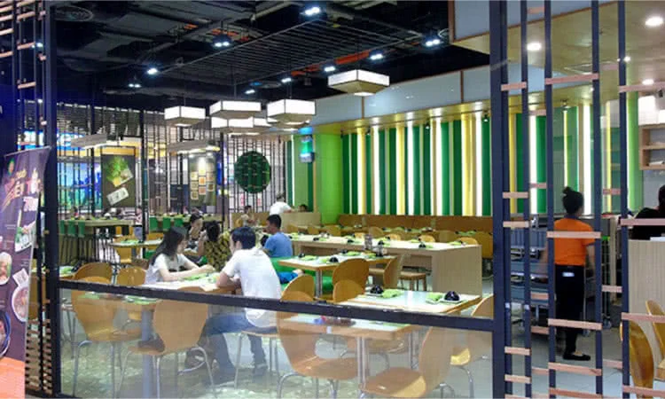 wrap-and-roll-aeon-mall-binh-tan-11