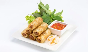 wrap-and-roll-saigon-centre-1