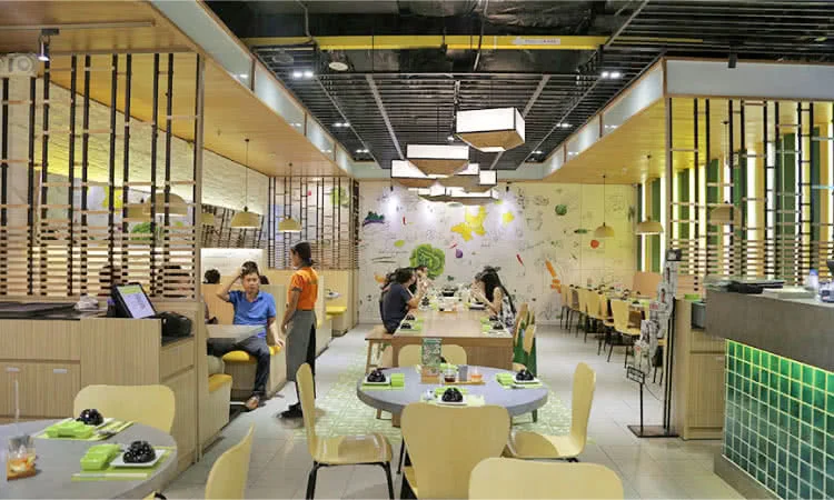 wrap-and-roll-saigon-centre-11