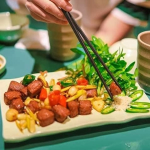 Bò 888 Vincom Smart City