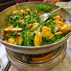 Chả Cá Lão Ngư Thái Hà