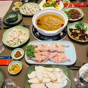 Lẩu Nấm Kinoko Nguyễn Chánh