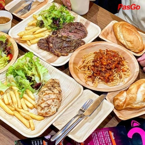 Meow Steak Lê Thanh Nghị